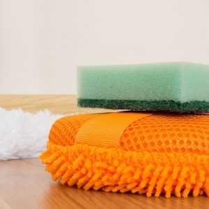 cleaning-tools-6765381_1920